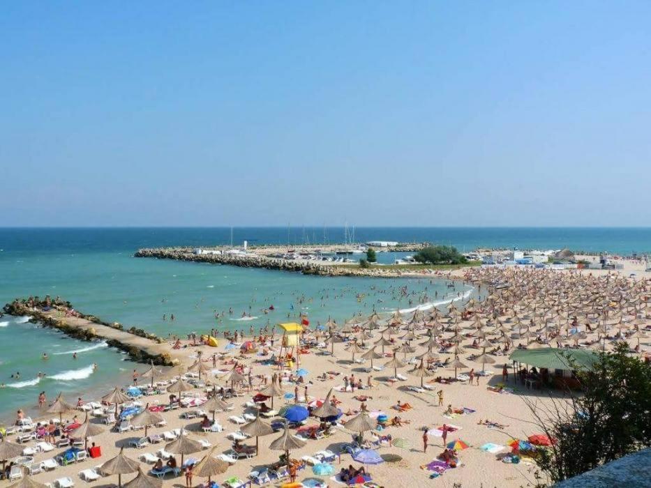 Cazare Eforie Nord, Plaja Acapulco, Garsoniere Four Studios, Bucatarie Comuna, Baie Proprie, Etaj 4, Fara Lift 외부 사진